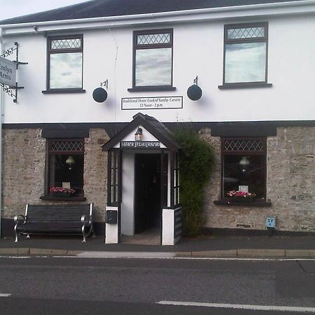 Bed and Breakfast Emlyn Arms Llanarthney Экстерьер фото